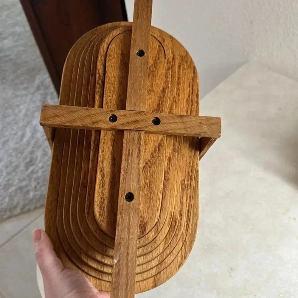 Vtg Wooden Collapsible Spiral Basket Folding Handle Handcrafted Unique EUC Piece - Picture 4 of 4
